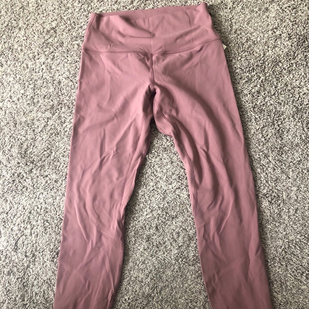 28” brand new lulu lemon aligns!